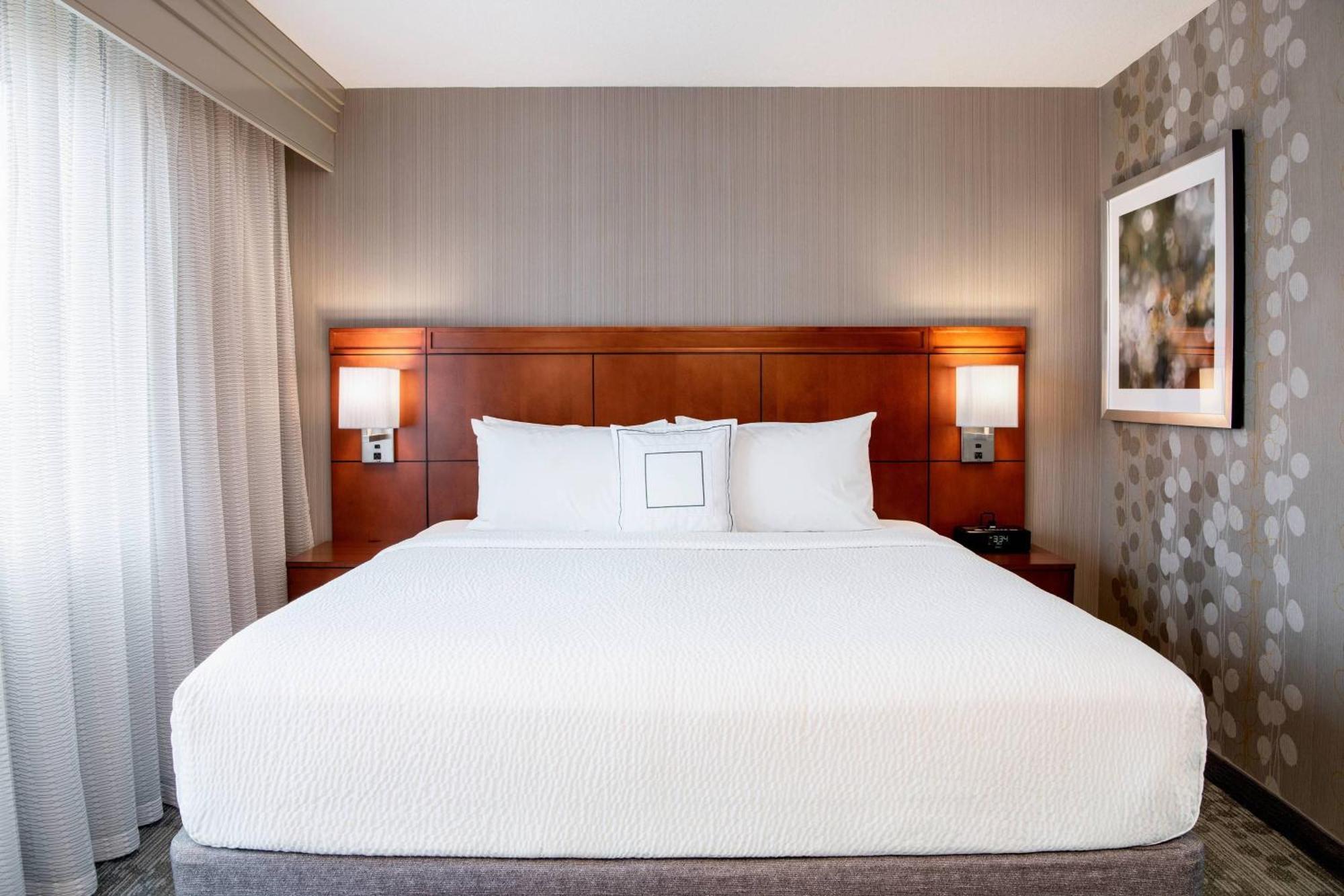 Hotel Courtyard By Marriott Edmonton West Exteriér fotografie