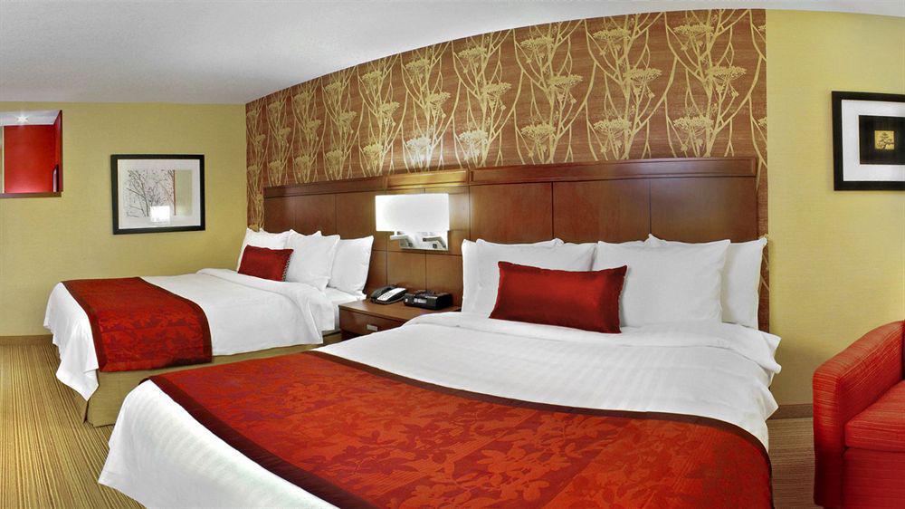 Hotel Courtyard By Marriott Edmonton West Exteriér fotografie